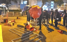 18人涉屯門大興基地外示威堵路 延至8月再訊