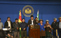 军方逼宫 玻利维亚总统压力下宣布辞职