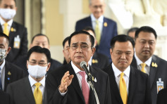 泰首相巴育拒辭職 警拘兩男涉對皇后作暴力行為 