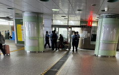 遊日注意︱JR新宿站女露宿者擸鉸剪捅警察  滿手沾血被捕