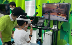 創新科技嘉年華開幕 VR單車備受熱捧