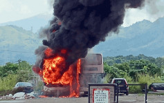 火燒退役巴｜16歲巴士迷被控縱火 周一提堂