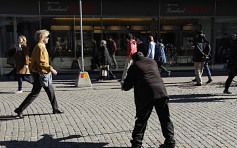 瑞典新招對付乞丐 推行乞持牌制