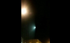 【片段】烏航客機伊朗遭導彈擊毀 空中爆閃光