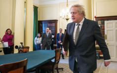 英媒：约翰逊正寻求恢复中英经济对话 改善两国关系