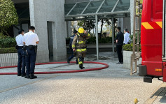 沙田碧濤花園外牆氣管漏氣起火 消防救熄疏散百名居民