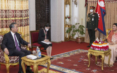 王毅與尼泊爾總統會面 班達里指願共建一帶一路