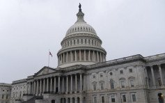 美國眾議院通過現金津貼增至2000美元