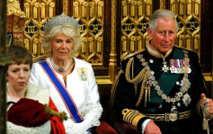 查理斯數年前已獲女皇祝福 登基加冕誓詞加入「卡米拉皇后」