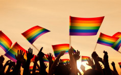 瑞士国会通过同性婚姻合法化议案 明年公投通过即生效