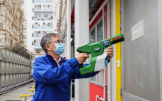 创科局副局长访南昌街过渡房屋 为公共空间进行涂层喷洒 