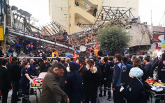 土耳其东部购物中心倒塌 21人一度被埋全部生还