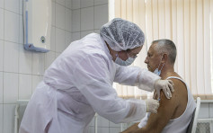 俄国计划为40万现役军人 注射新冠疫苗