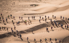 七日六夜沙漠「地狱马拉松」　跑手需交2.5万港元「运尸费」