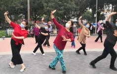 深圳廣場舞爆疫情 涉事街道列高中風險區暫停廣場舞等活動 