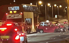 北大屿山公路3车相撞 的士司机受轻伤送院 往机场方向一度塞爆
