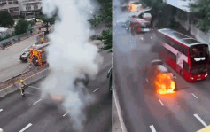 荃灣私家車起火焚毀 司機及時逃生