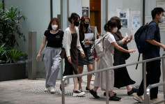 奪命工傷│荃灣工廈15樓墮斃工人 家屬認屍黯然神傷