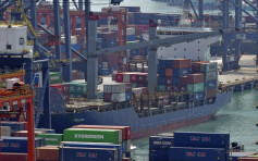 5月份本港出口貨值按年上升24%