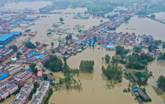 河堤潰壩洪水湧至 安徽固鎮鎮逾萬人被圍困