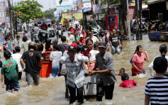 7年来最惨重水灾 耶加达暴雨增至60死	
