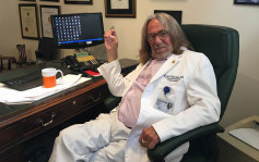 醫生爆特朗普用生髮藥後 辦公室遭白宮人員闖入帶走病歷