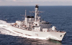 英国军舰下月料驶入南海 中国外交部：不要无风起浪
