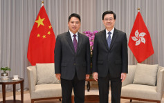 李家超晤珠海市市長黃志豪  稱「港車北上」讓香港和珠海更好擁抱大橋機遇