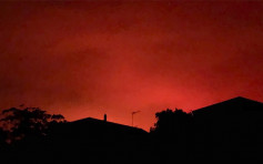 澳洲山火惡化天空染成血紅色 居民驚呼是末日！