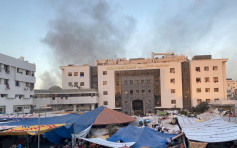 加沙指以军轰炸至少3医院周边  弹片横飞民众慌忙走避
