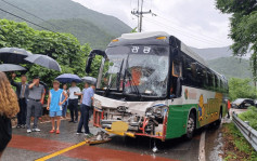 南韓童軍大露營｜事故頻頻 瑞士代表團旅巴撞巴士至少8人受傷