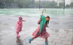 天文台改发黄色暴雨警告信号