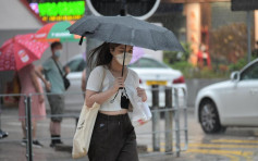 今日有驟雨及幾陣雷暴 最高氣溫約30度