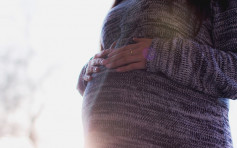 台女怀胎10月毫不知情 腹痛入院后分娩：莫名就当妈了