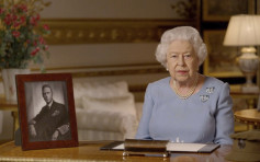 欧战胜利75周年 英女皇吁永不放弃永不绝望