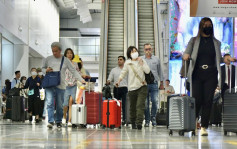 旅發局︰4月錄逾289萬旅客訪港回復疫情前近6成  內地客佔8成