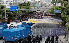泰國爆嚴重警民衝突 至少41人受傷5人中槍