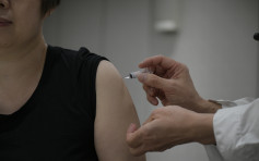 藥廠指流感疫苗正發往私院 如有需要可研爭取更多供應