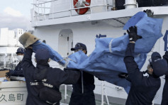 驻日美军寻获堕海鱼鹰运输机5组员遗体　仍有2人失踪