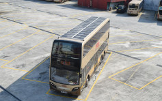 九巴第二代太陽能雙層巴士慳油3% 改善車廂「溫室效應」降溫達10度 