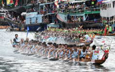 端午節 ‧ 多圖︱各區龍舟競賽氣氛熱烈 大埔海濱勁跳傳統「龍舟舞」助興