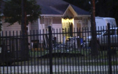 德州男子遭鄰居投訴開槍太吵 槍殺5鄰居後逃亡