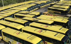 日本公司動用60輛車 打造巴士迷宮吸客