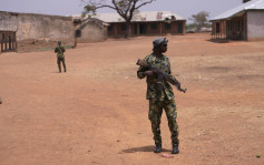 尼日利亚再爆绑架案 学校内15名学生被掳走