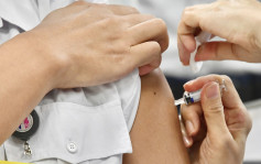 衞生署过去一个月接获13宗接种新冠疫苗后异常 无青少年心肌炎报告