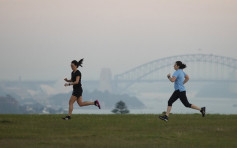 山火煙霧籠罩雪梨PM2.5飆升 政府籲留在室內