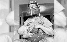 ICU护士妈妈疫下身兼两职 恐惧中喂哺母乳历尽艰辛