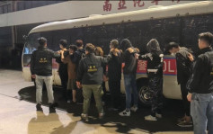 警荃灣搗破非去釣魚機賭檔拘捕9人 檢2釣魚機及2千元賭款