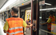 港鐵彩虹站架空電纜一度供電故障 觀塘線列車服務嚴重受阻