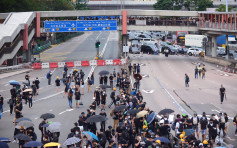 【堵塞紅隧】示威者號召轉往旺角 來回交通逐漸恢復
